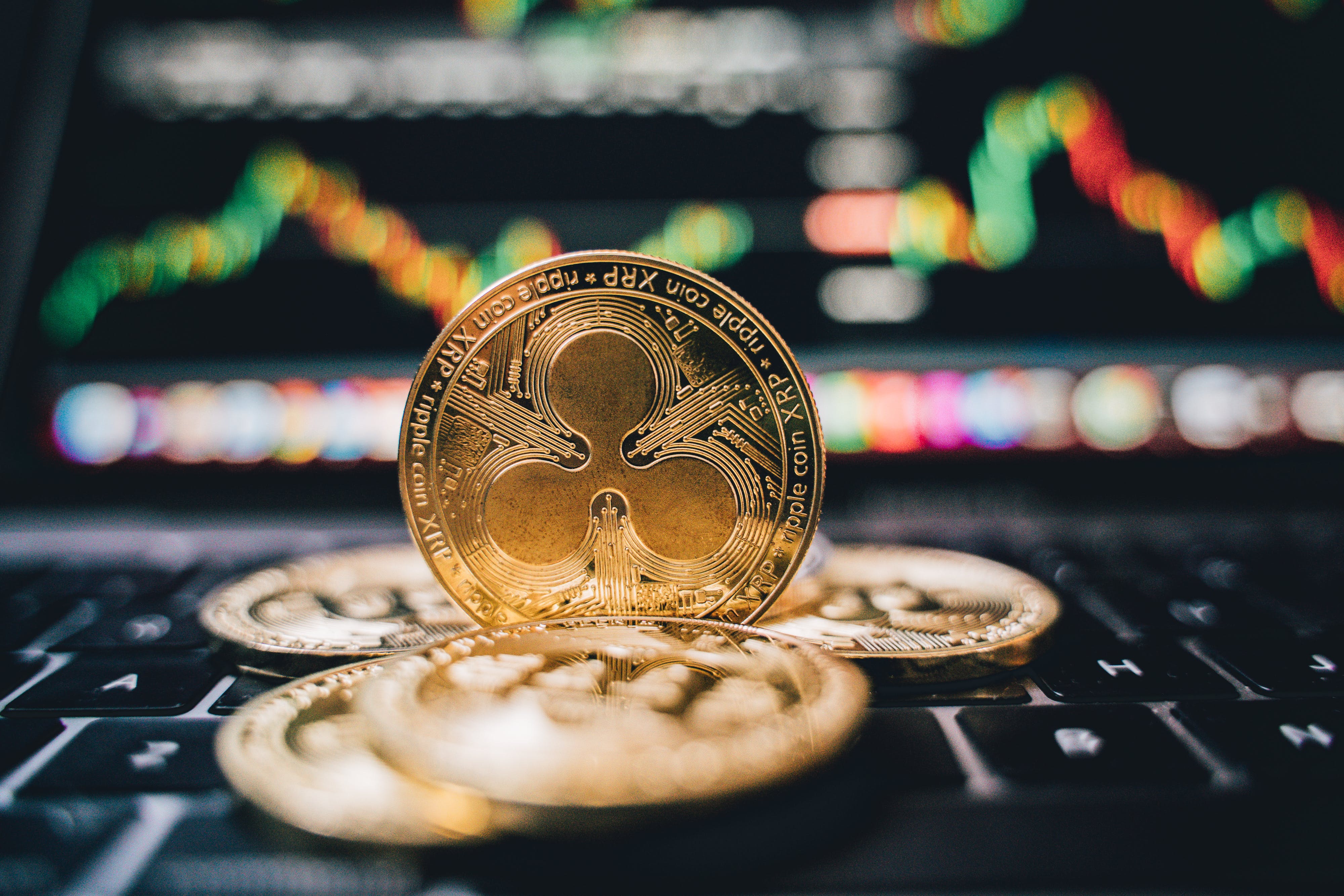 包含XRP上扬势惊人，一夜飙升USDT%，加密市场沸腾的词条